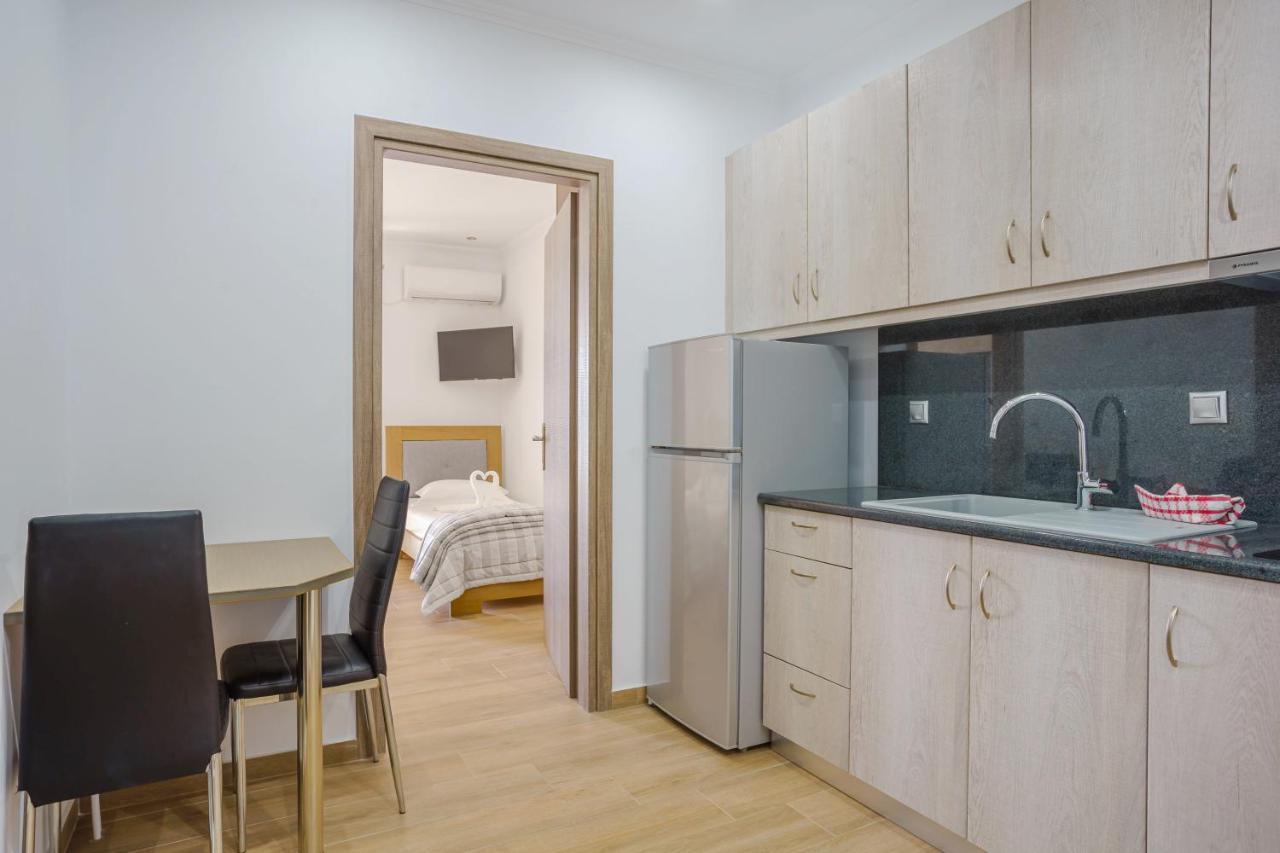 Mare Vita Apartments Nidhrion Exteriör bild