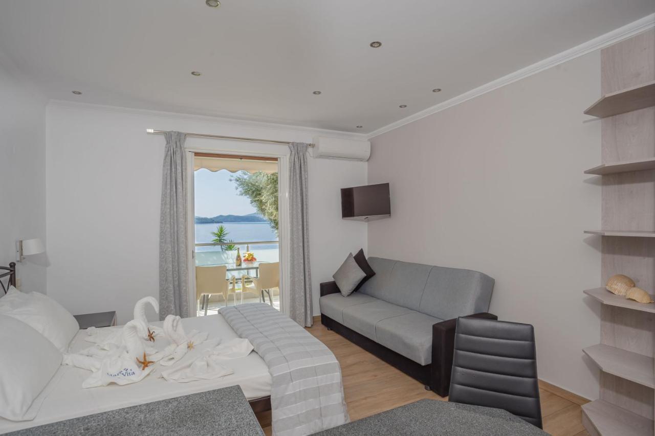 Mare Vita Apartments Nidhrion Exteriör bild